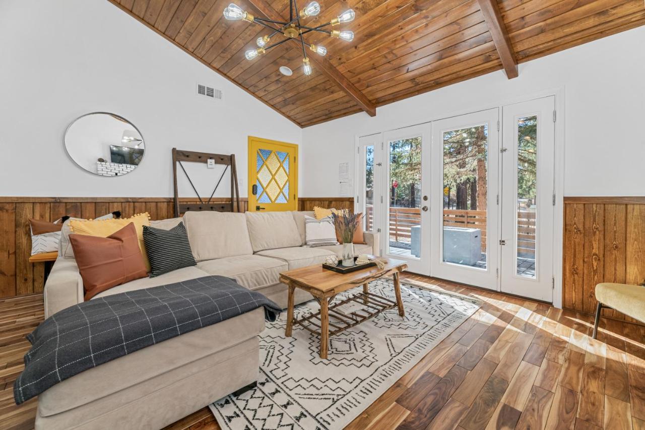 Yellow Pine Lodge - Charming Cottage Style Cabin With Peak-A-Boo Lake And Mountain Views Big Bear Lake Esterno foto