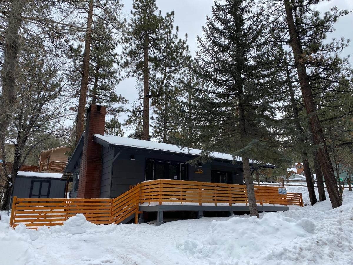 Yellow Pine Lodge - Charming Cottage Style Cabin With Peak-A-Boo Lake And Mountain Views Big Bear Lake Esterno foto